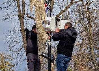 S klizalištem stigle i kamere