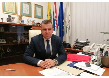 Dario Hrebak gost Političkog ponedjeljka