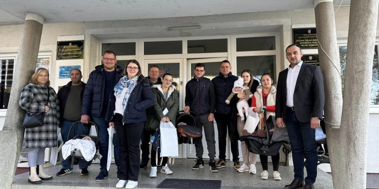 Pomoć u stambenom zbrinjavanju i novčani dar za dijete