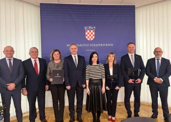 Dodijeljeno 398 tisuća eura za sufinanciranje rada uzgojnih udruženja u stočarstvu i 175 tisuća eura za provedbu županijskih programa za mljekarstvo