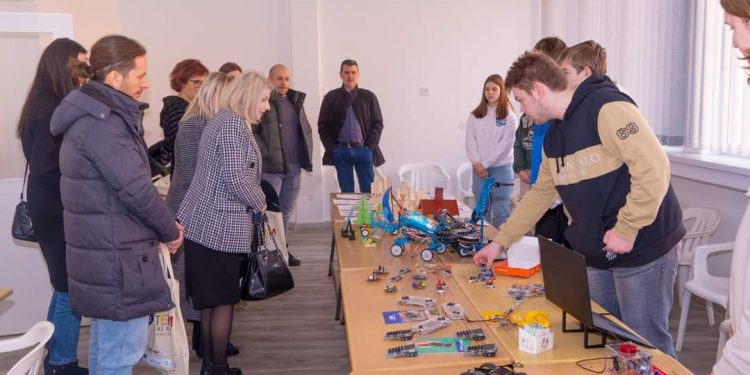 Projekt Sistematiziraj se i educiraj priveden kraju