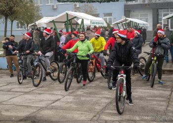 Biciklijada Djeda Božićnjaka u Grubišnom Polju