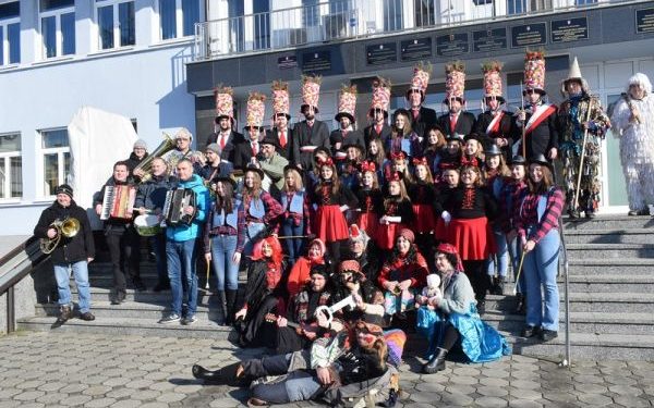 Češki koledari u Grubišno Polje unijeli dah karnevala