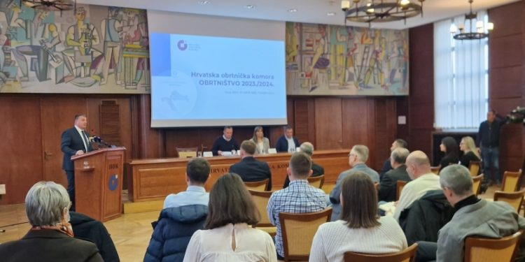 HOK najavio osnivanje Fonda solidarnosti