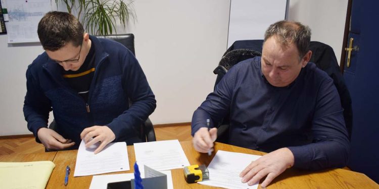 Sve je spremno za rekonstrukciju sportskog terena u Velikim Zdencima