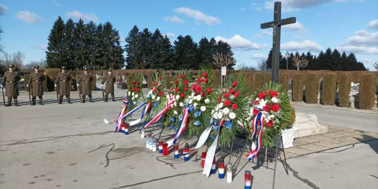 Obilježavanje 32. godišnjice ukopa branitelja poginulih u Kusonjama