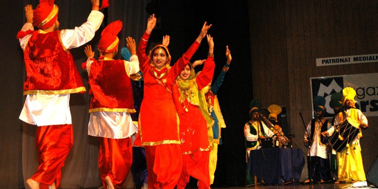 Indija stiže u Bjelovar, dođite danas na posebnu večer u Dom kulture