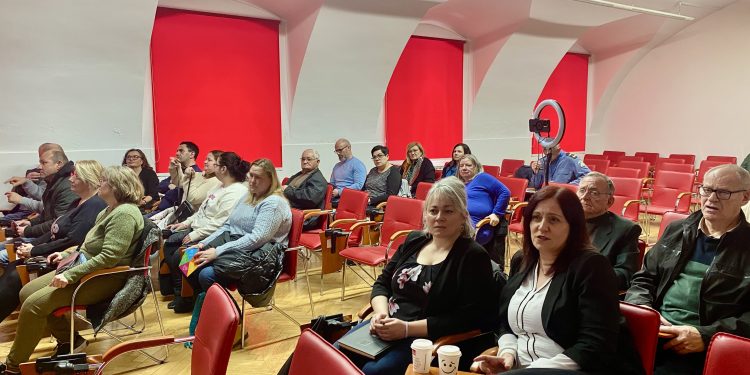 U Bjelovaru predstavljen projekt „Unaprjeđenje sustava korištenja prava osoba s invaliditetom u području mobilnosti“