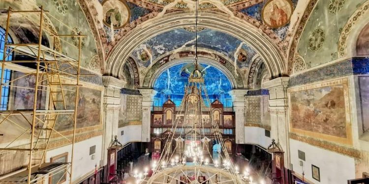 Policija traga za provalnicima u parohijski dom u Bjelovaru