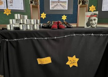 Izložba ‘Anne Frank – povijest za sadašnjost’ u Ekonomskoj i birotehničkoj školi Bjelovar