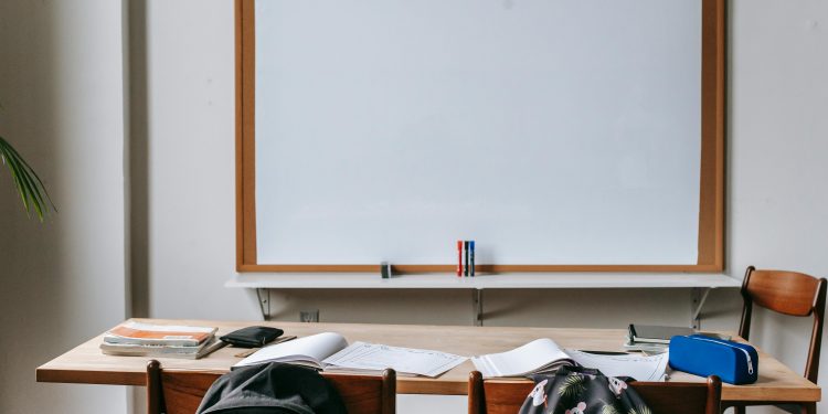 Počinju prijave za upise u prve razrede osnovne škole