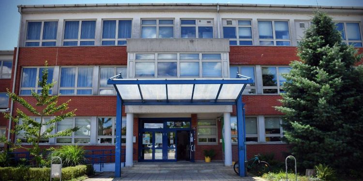 Medicinska škola u petak slavi svoj dan