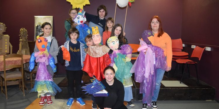 Prošećite, igrajte se i zaplešite s bjelovarskim lutkarima