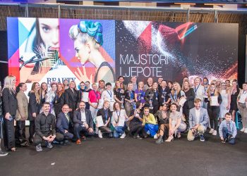 Frizeri i kozmetičari traže trogodišnje obrazovanje s više prakse i osiguranje ruku kao sredstava za rad