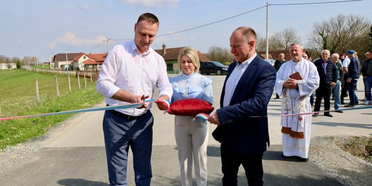 Od Križica do Šušnjare novim asfaltom