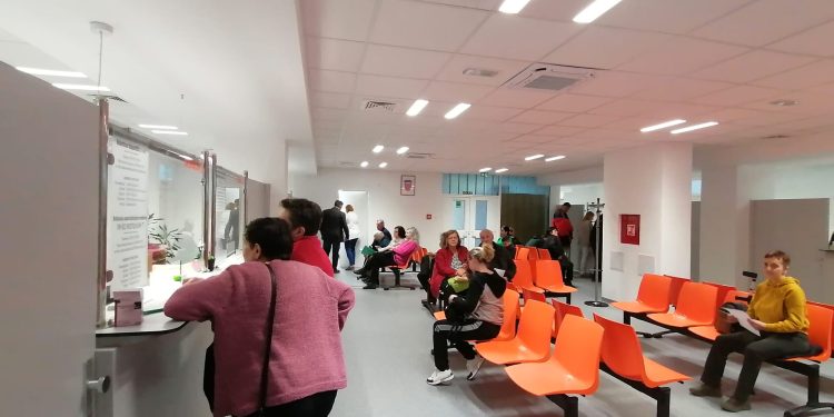 Lakše se diše- liječnici i pacijenti u Bjelovaru napokon u novouređenim ambulantama