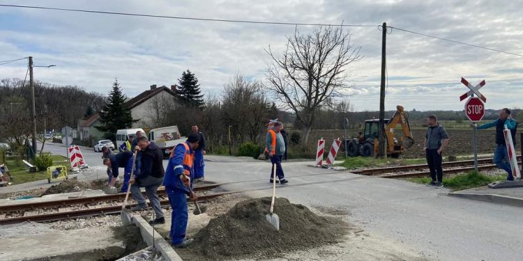 Napokon se uređuje pružni prijelaz u Lugu