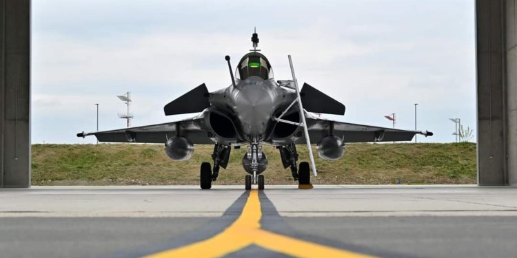 Rafali sutra iznad Bjelovara u 09:48