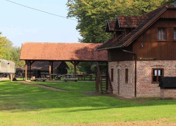 Studenti istražuju stare lovačke jelovnike