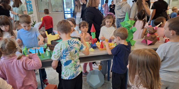 Na zanimljiv način ispričali priču o geometrijskim tijelima