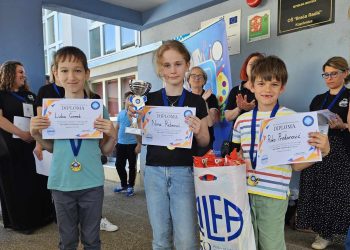 Mali garešnički matematičari na dražvnim natjecanjima ostvarili odlične uspjehe