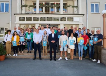 Županija pomaže poduzetnike i obrtnike, danas uručeni jedni ugovori, od sutra mogućnost za druge