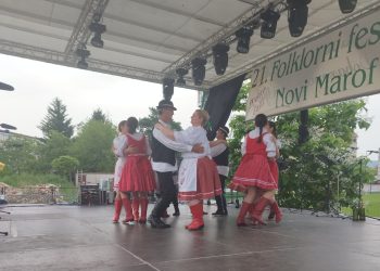 Mađari na “Antunovu v Marofu”