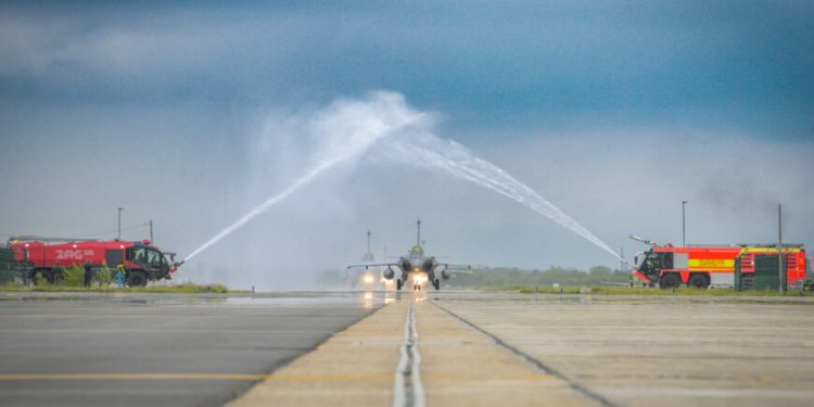Pojačana buka i probijanje zvučnog zida lovačkih aviona