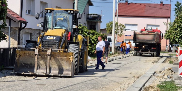 Radovi i u Vinkovićevom naselju