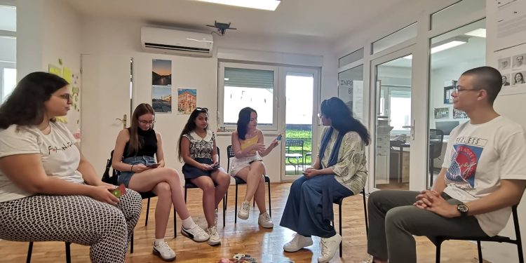 U Daruvaru se održava tjedan mladih