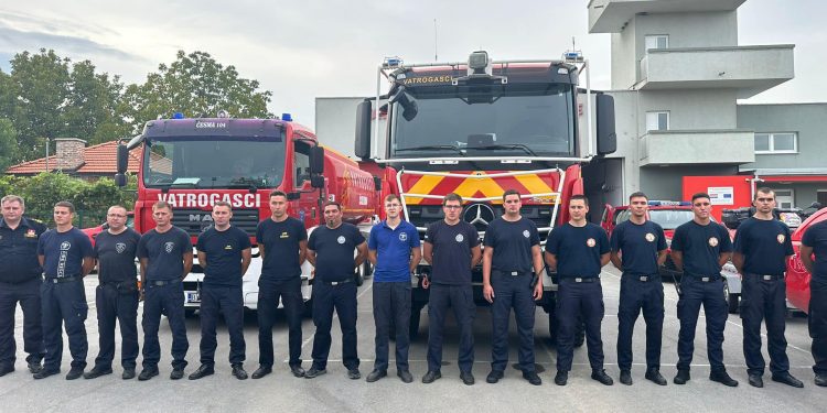 Vatrogasci iz naše županije pomažu u gaženju požara u Dalmaciji