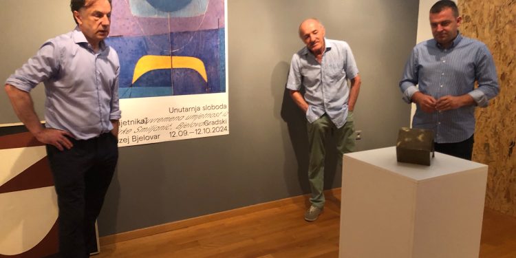 Bjelovarski poduzetnik izlaže svoje kolekcionarsko blago