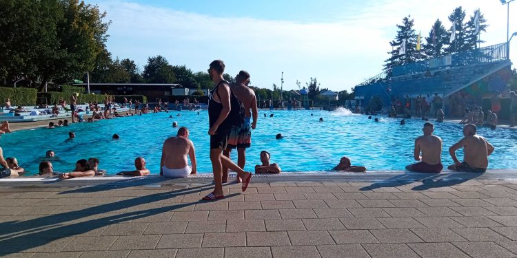 Vaterpolo utakmicom završava kupališna sezona