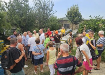 Županijski pčelari u posjetu albanskim kolegama