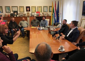 Novi nogometni stadion Hrebak želi dograditi već na jesen sljedeće godine