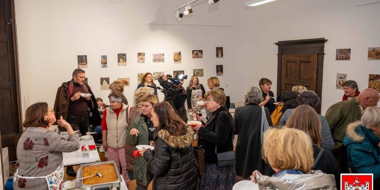 Izdana nova mađarska kuharica