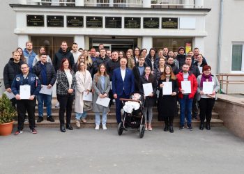 Potpisani ugovori za županijske subvencije stambenih kredita