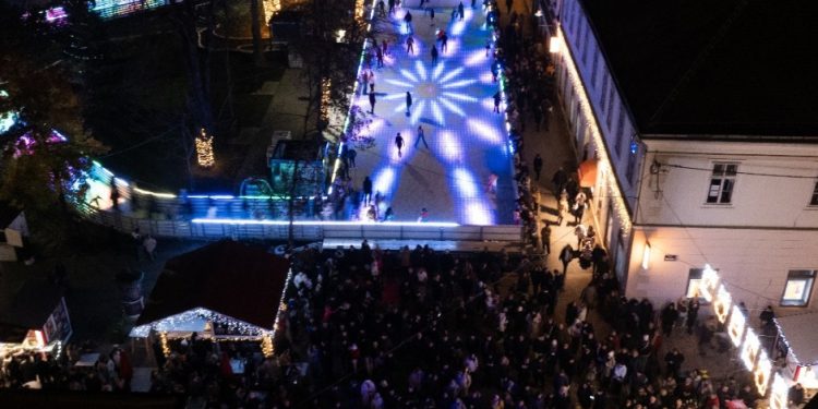 “Advent u Bjelovaru: Završio prvi adventski vikend