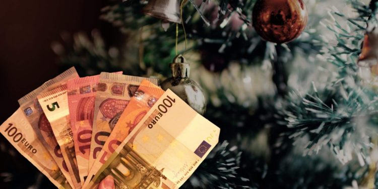 Božićnice sjele na račune umirovljenika u Kapeli