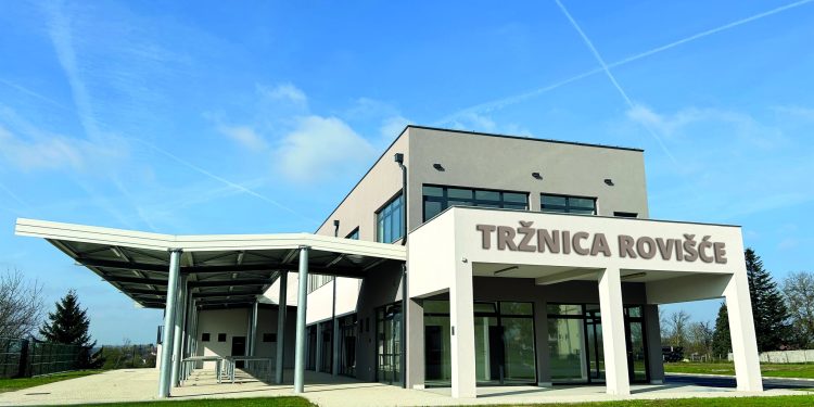 Otvoren javni natječaj za zakup poslovnih prostora na tržnici Rovišće