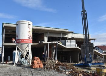 Vrtić u ulici Viktora Bubnja pod krovom