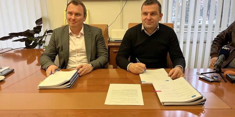 U obnovu kreću IV. OŠ i pripadajuća sportska dvorana