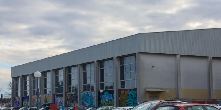 Dvorana srednjoškolskog centra ide u rekonstrukciju