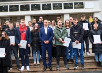 Potpisani ugovori sa županijskim stipendistima