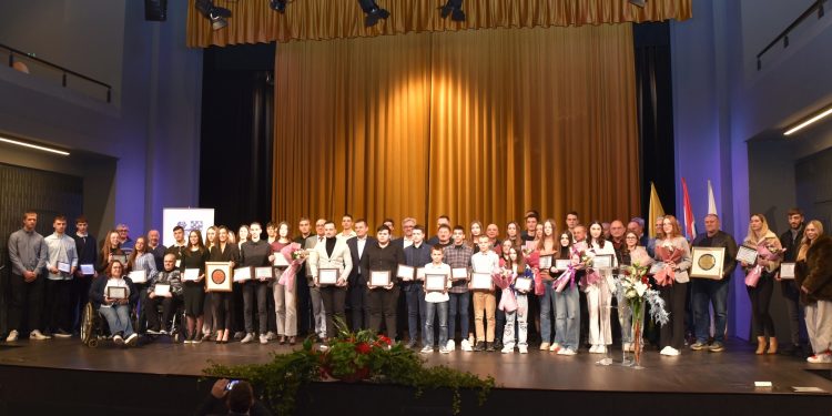 Proglašeni najbolji sportaši Grada Bjelovara