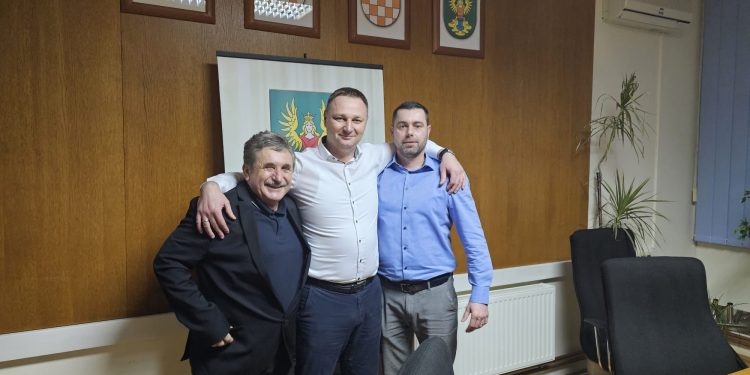 Zlatko Pavičić kandidat za gradonačelnika Grada Grubišnoga Polja ispred HDZ-a