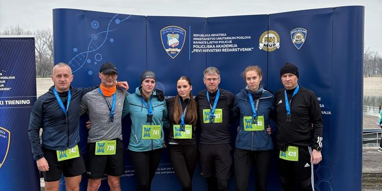 Policijski službenici Policijske uprave bjelovarsko-bilogorske sudjelovali na atletskoj utrci “Holjevka X”