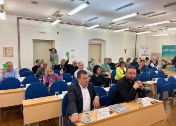 Lebdeće čestice i porazni rezultati učenika, jedino što je zanimalo bjelovarske vijećnike