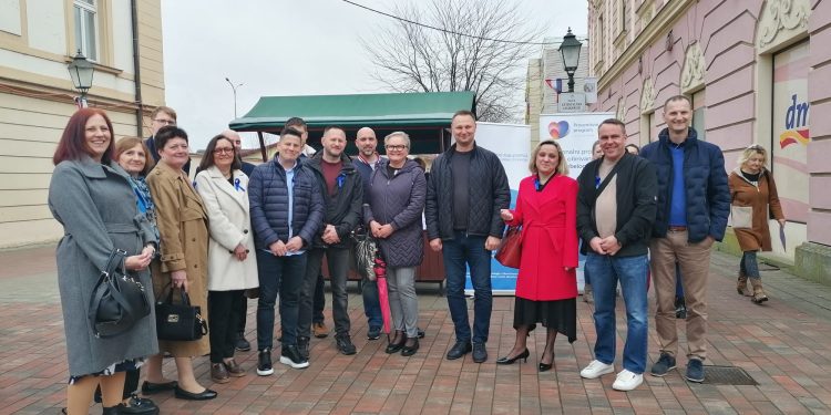 Rak debelog crijeva izliječiv je ako se otkrije na vrijeme-poručeno s bjelovarske javnozdravstvene akcije