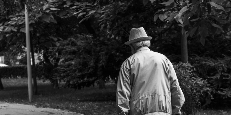 Ljudi umiru čekajući inkluzivni dodatak